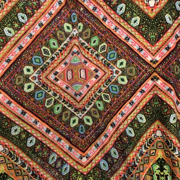 LuLaroe TC Leggings - Picture 2 of 2